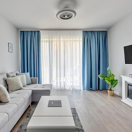 Scala City Center Apartments & Studios By Lion Apartments Гданьск Экстерьер фото